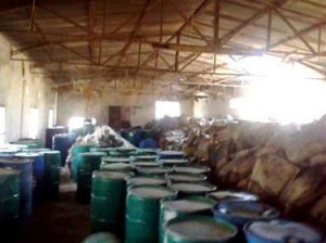 The Syrian Arab Army seized 281 barrels with chemicals from insurgents at a farm in Banias, Tartus.